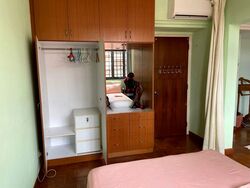 Flora Road (D17), Terrace #560816501